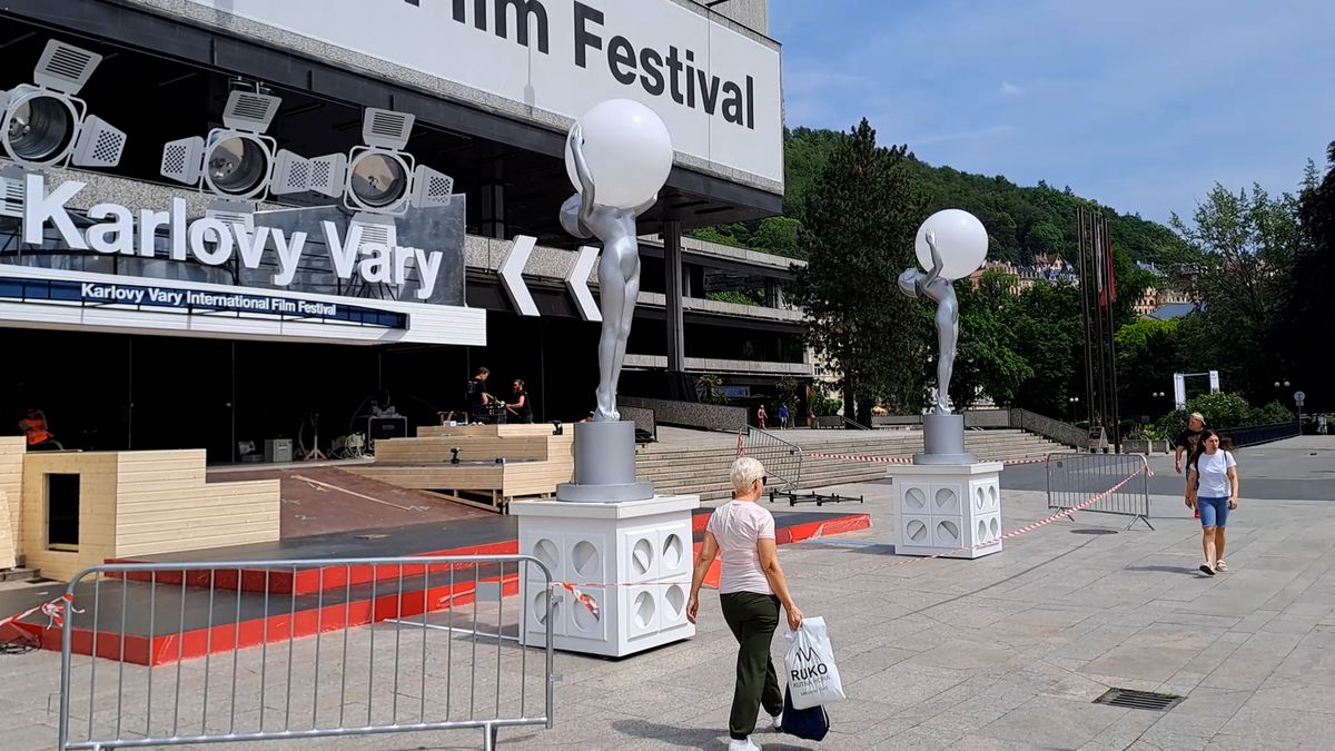 Karlovarský festival brzy začne, hotely se už plní
